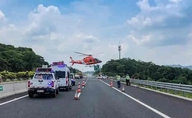 德城区高速公路汽车救援案例